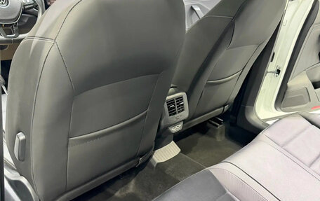 Volkswagen T-Roc I, 2022 год, 1 995 000 рублей, 8 фотография