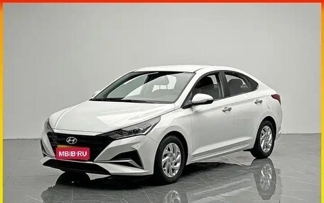 Hyundai Verna, 2022 год, 980 003 рублей, 1 фотография