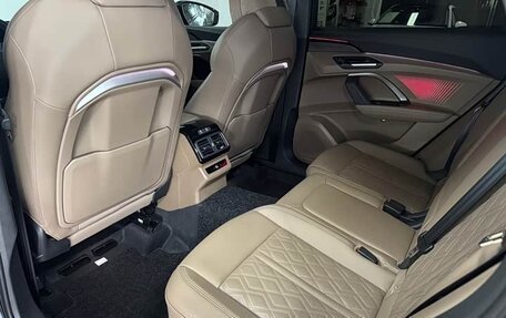 Audi Q5, 2026 год, 6 360 000 рублей, 7 фотография