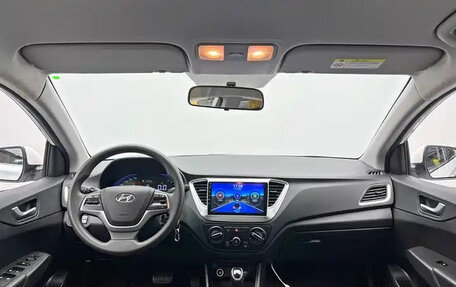 Hyundai Verna, 2022 год, 980 003 рублей, 12 фотография