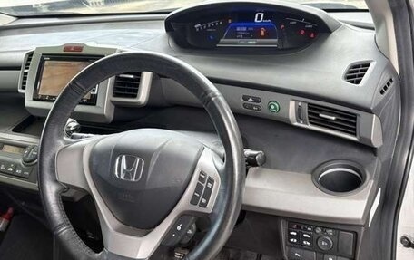 Honda Freed I, 2015 год, 798 000 рублей, 6 фотография