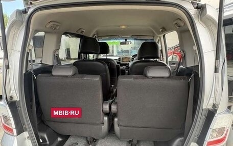 Honda Freed I, 2015 год, 798 000 рублей, 12 фотография