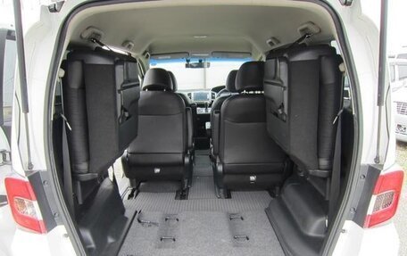Honda Freed I, 2016 год, 809 000 рублей, 20 фотография
