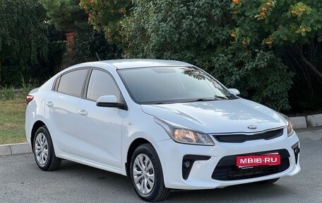 KIA Rio IV, 2018 год, 1 250 000 рублей, 1 фотография