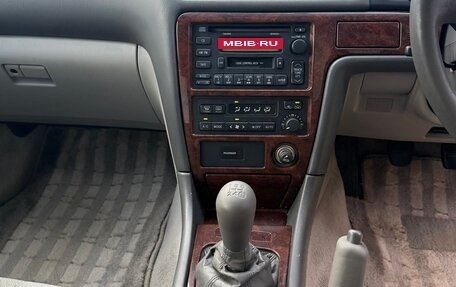 Toyota Mark II VIII (X100), 1999 год, 750 000 рублей, 14 фотография