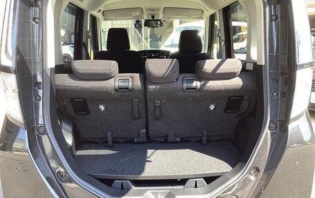 Toyota Roomy I, 2021 год, 865 000 рублей, 11 фотография