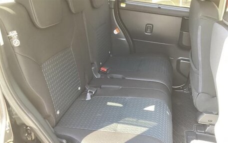 Toyota Roomy I, 2021 год, 865 000 рублей, 10 фотография