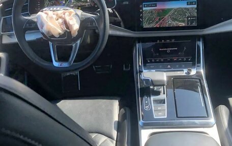 Audi Q7, 2022 год, 2 000 000 рублей, 9 фотография