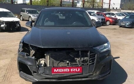 Audi Q7, 2022 год, 2 000 000 рублей, 2 фотография