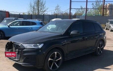 Audi Q7, 2022 год, 2 000 000 рублей, 4 фотография