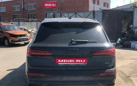 Audi Q7, 2022 год, 2 000 000 рублей, 8 фотография