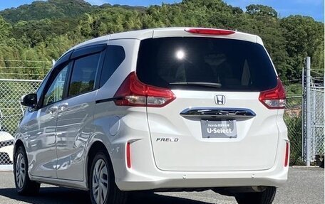 Honda Freed II, 2021 год, 1 360 000 рублей, 3 фотография