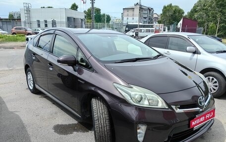 Toyota Prius, 2013 год, 1 250 000 рублей, 3 фотография