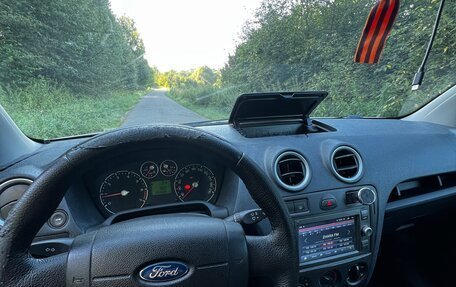 Ford Fusion I, 2006 год, 440 000 рублей, 3 фотография