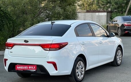 KIA Rio IV, 2018 год, 1 250 000 рублей, 3 фотография