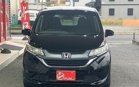 Honda Freed II, 2017 год, 1 270 000 рублей, 5 фотография