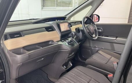 Honda Freed II, 2017 год, 1 270 000 рублей, 15 фотография