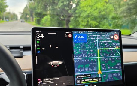 Tesla Model Y I, 2023 год, 5 090 000 рублей, 3 фотография