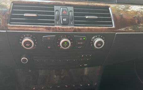 BMW 5 серия, 2004 год, 999 999 рублей, 3 фотография