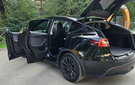 Tesla Model Y I, 2023 год, 5 090 000 рублей, 6 фотография