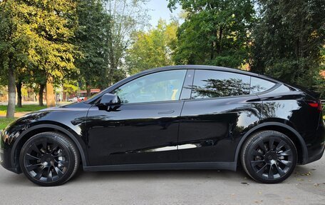 Tesla Model Y I, 2023 год, 5 090 000 рублей, 2 фотография