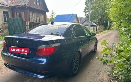 BMW 5 серия, 2004 год, 999 999 рублей, 4 фотография