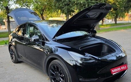 Tesla Model Y I, 2023 год, 5 090 000 рублей, 7 фотография