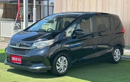 Honda Freed II, 2021 год, 1 360 000 рублей, 1 фотография