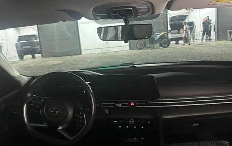 Hyundai Elantra, 2021 год, 1 650 000 рублей, 6 фотография