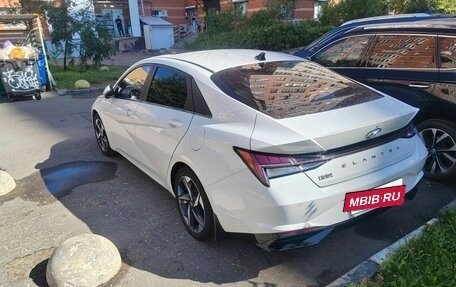 Hyundai Elantra, 2021 год, 1 650 000 рублей, 16 фотография