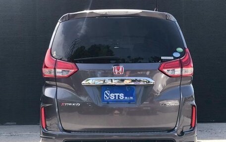 Honda Freed II, 2017 год, 1 220 000 рублей, 13 фотография