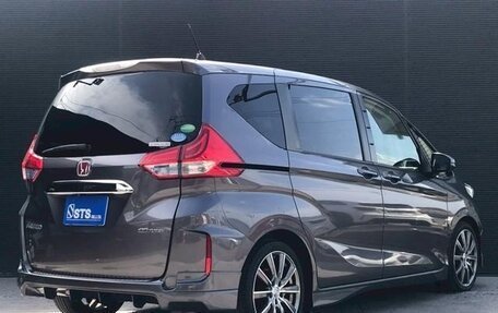 Honda Freed II, 2017 год, 1 220 000 рублей, 7 фотография