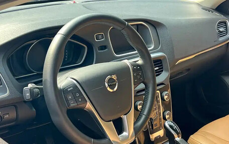 Volvo V40 II рестайлинг, 2020 год, 1 129 777 рублей, 6 фотография