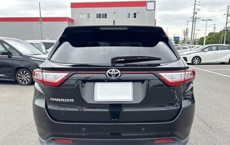 Toyota Harrier, 2020 год, 2 214 000 рублей, 4 фотография