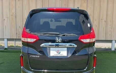 Honda Freed II, 2021 год, 1 360 000 рублей, 9 фотография
