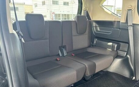 Honda Freed II, 2021 год, 1 360 000 рублей, 6 фотография