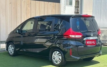 Honda Freed II, 2021 год, 1 360 000 рублей, 3 фотография