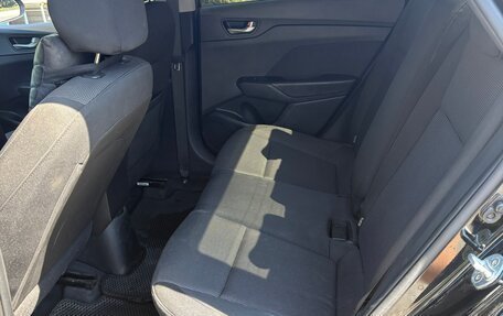 Hyundai Solaris II рестайлинг, 2018 год, 1 150 000 рублей, 6 фотография