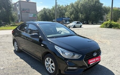 Hyundai Solaris II рестайлинг, 2018 год, 1 150 000 рублей, 7 фотография