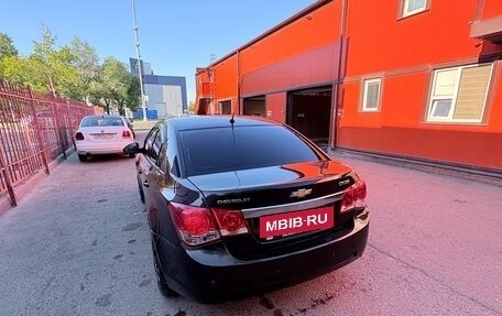 Chevrolet Cruze II, 2015 год, 850 000 рублей, 4 фотография