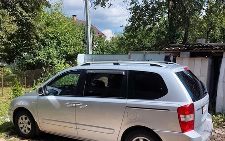KIA Carnival III, 2008 год, 700 000 рублей, 7 фотография
