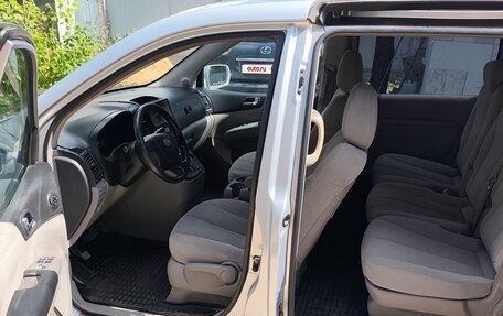 KIA Carnival III, 2008 год, 700 000 рублей, 11 фотография