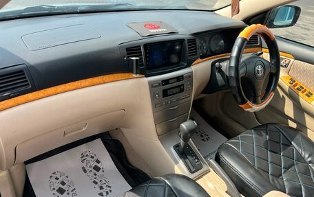Toyota Corolla, 2004 год, 709 000 рублей, 13 фотография
