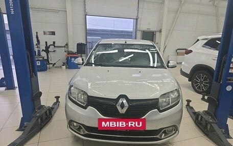 Renault Logan II, 2015 год, 599 000 рублей, 7 фотография