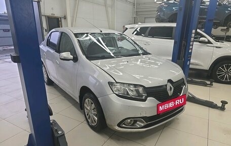 Renault Logan II, 2015 год, 599 000 рублей, 6 фотография