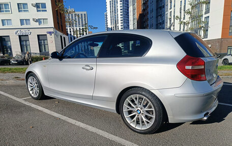 BMW 1 серия, 2007 год, 755 000 рублей, 2 фотография