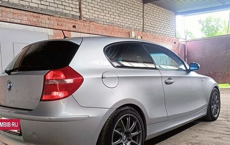 BMW 1 серия, 2007 год, 755 000 рублей, 16 фотография