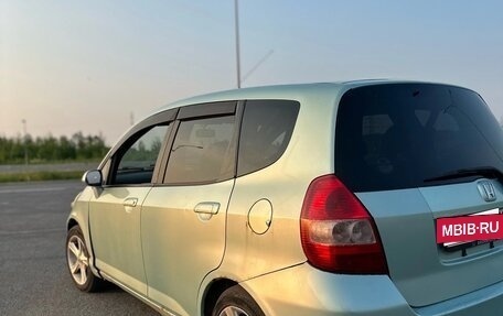 Honda Fit III, 2002 год, 250 000 рублей, 7 фотография