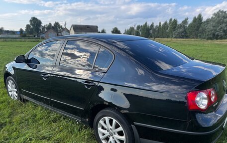 Volkswagen Passat B6, 2007 год, 590 000 рублей, 4 фотография