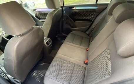 Volkswagen Golf VI, 2011 год, 730 000 рублей, 2 фотография